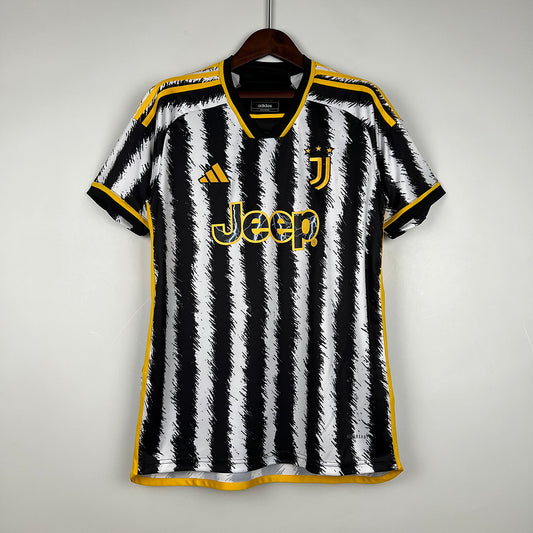 23/24 Juventus Home